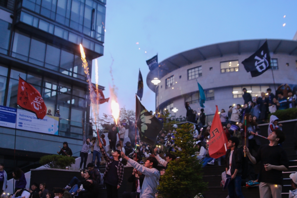 사진1_2018사회대학생총회_서울대저널 이가온.jpg