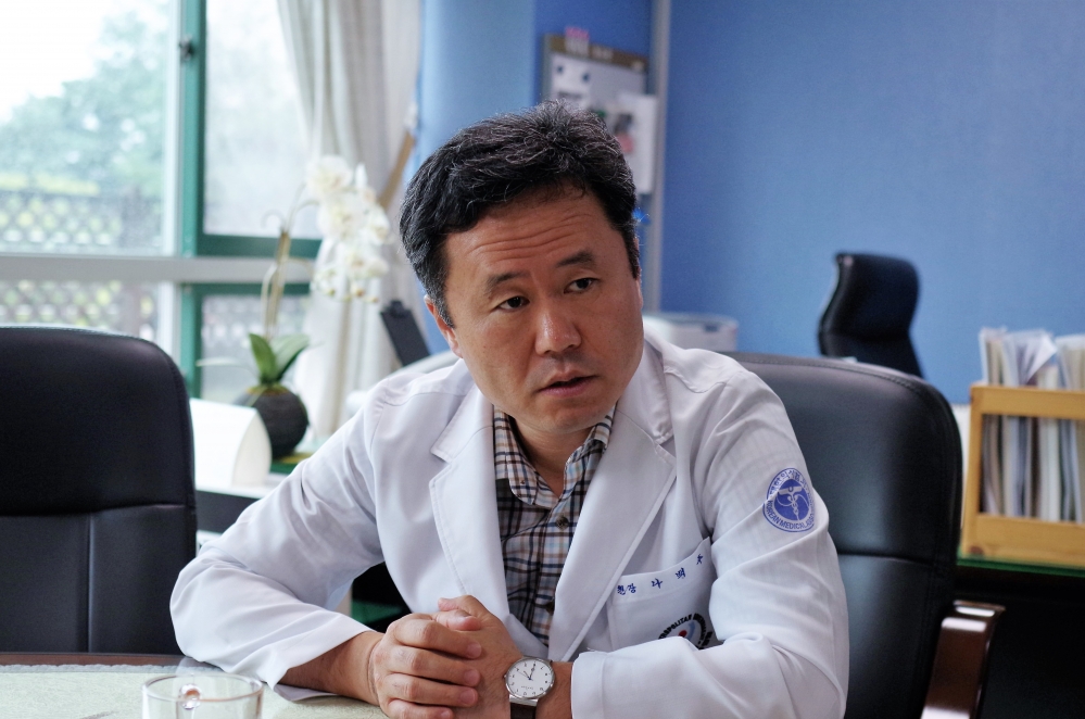 2)서울서북병원 나백주 원장.jpg